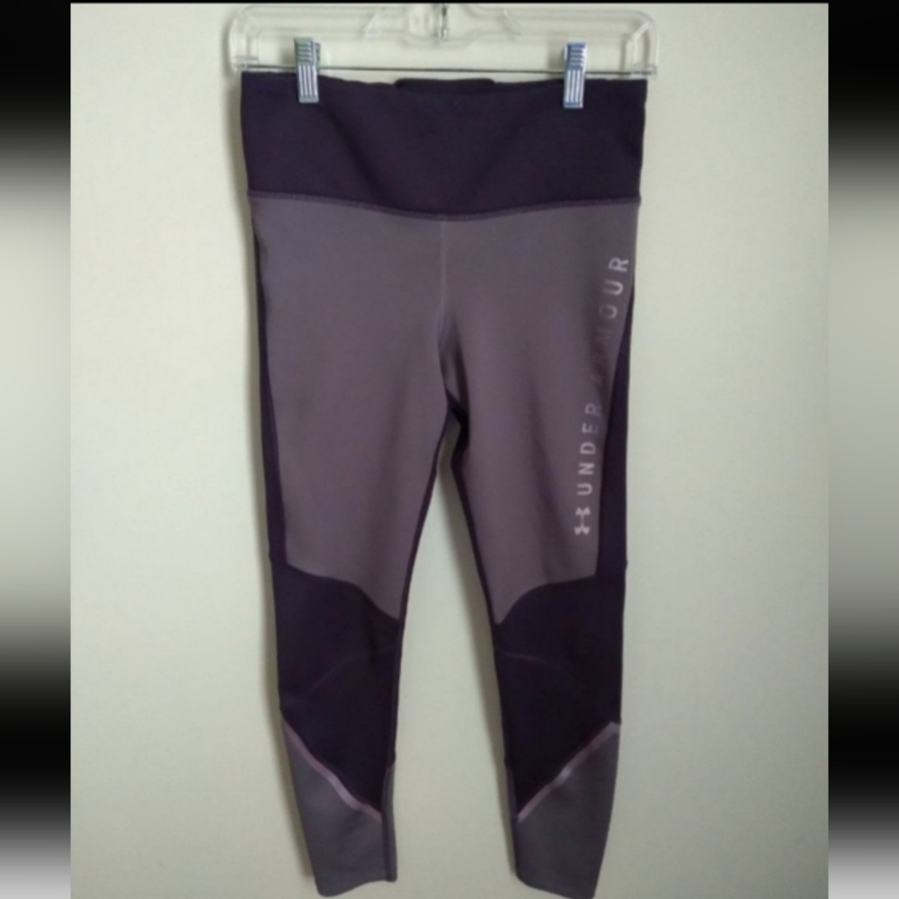 Under Armour womens medium compression leggings
